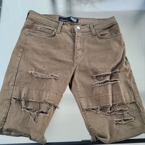 Rustic Dime Buckle stretch shorts
